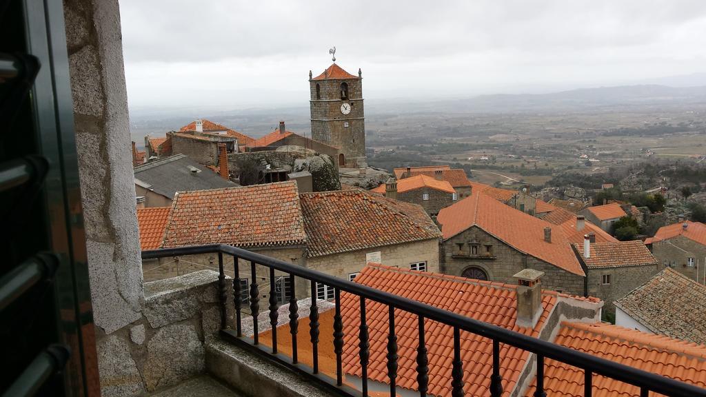 A Casa Mais Portuguesa Otel Monsanto Oda fotoğraf