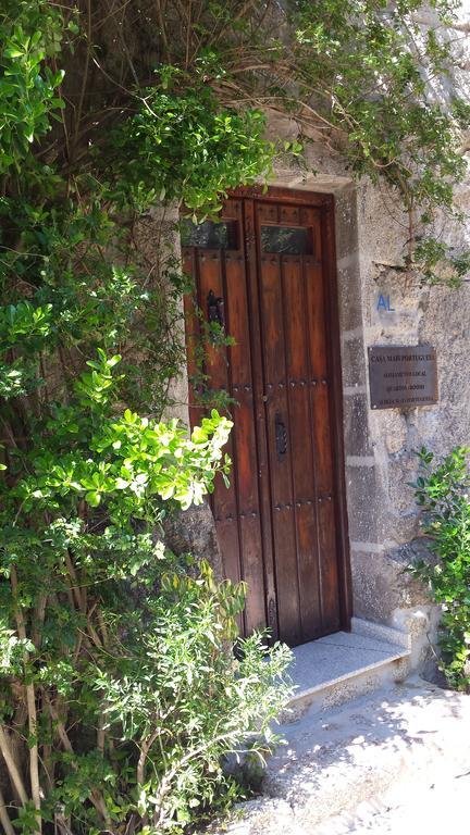 A Casa Mais Portuguesa Otel Monsanto Dış mekan fotoğraf